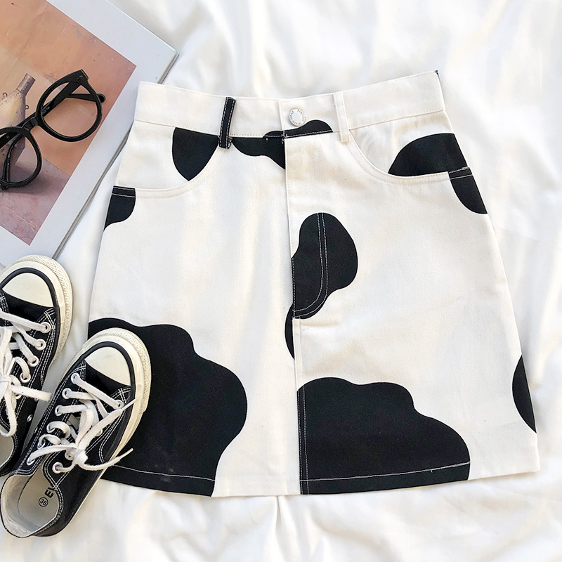 

Japanese contrast color cow spot pattern design pocket high waist was thin package hip skirt, White