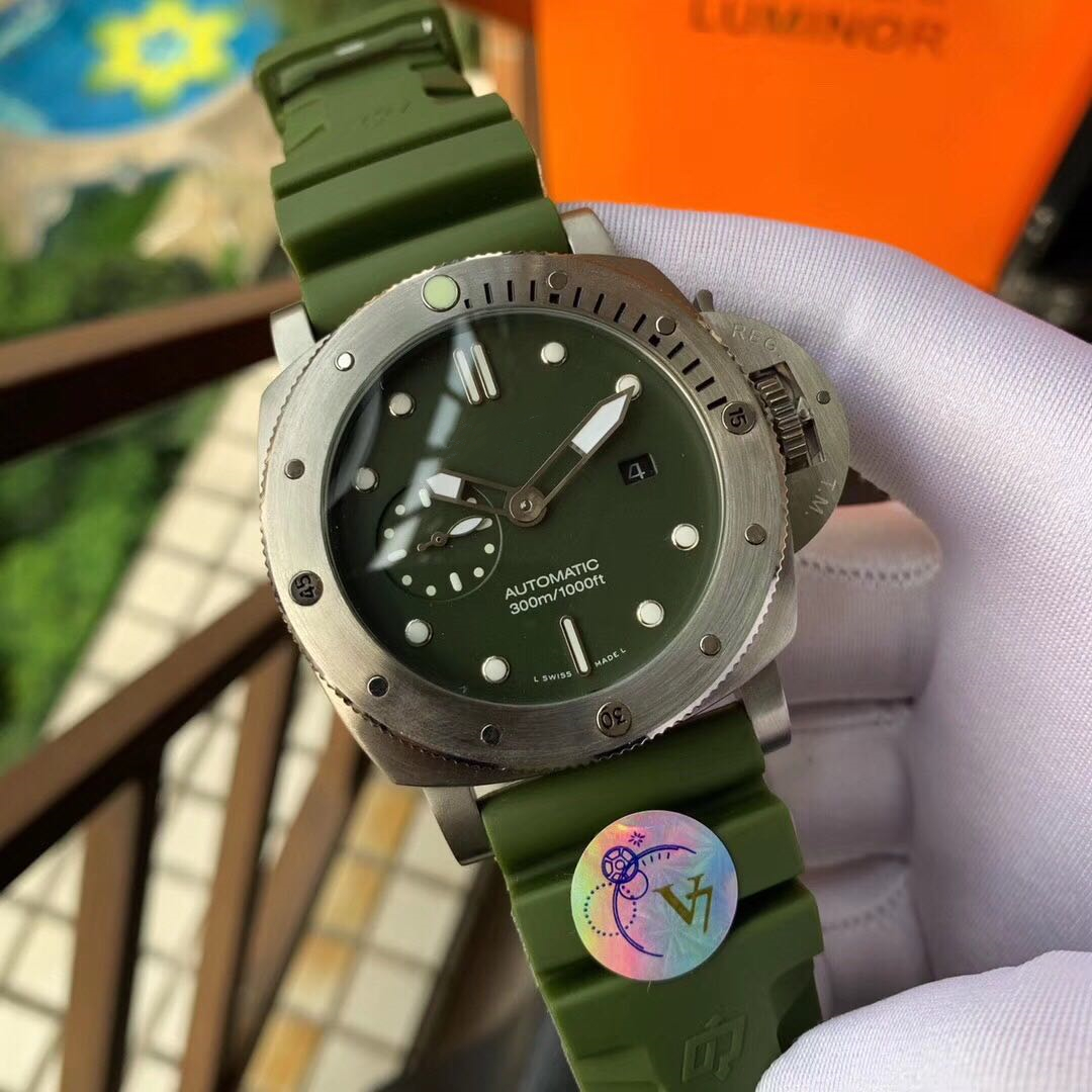 

Super 132 PAM01055 Movement watches 316L Montre DE Luxe Sapphire glass 47mm Automatic movement watches Waterproof 50 meters, Box