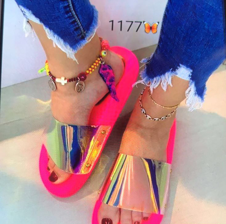 

Summer Woman Slippers Candy Color Jelly Shoe Woman Bling Transparent Slides Sequined Flat Flip Flops Women Beach Outdoor Shoes, Black