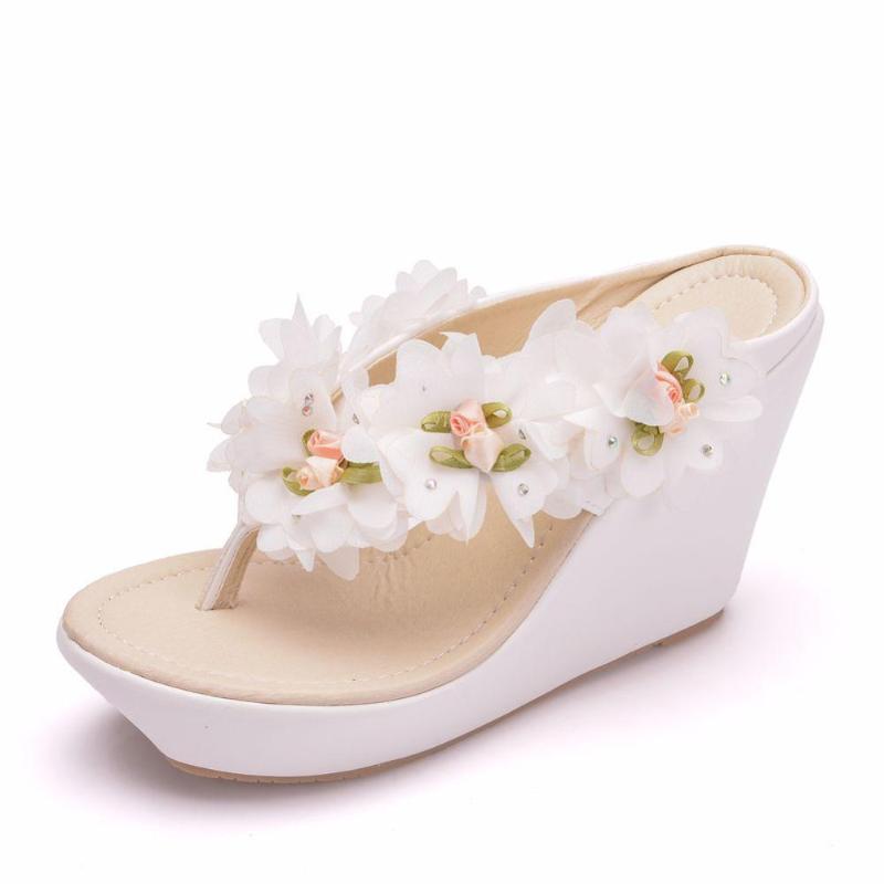 

2019 new large size flower wedge sandals beach flip-flops flower female sandals, Ivory