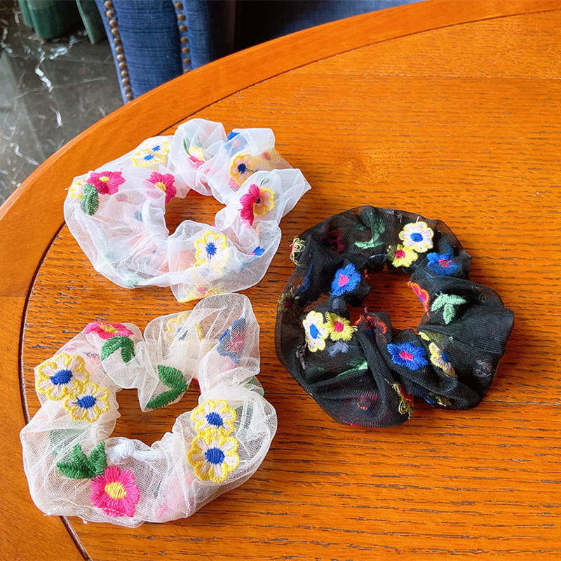 

New Korean Children Simple Beautiful Embroidery Flower Yarn Rubber Band Fashion Sweet Girl Princess Ponytail Hair Accessories