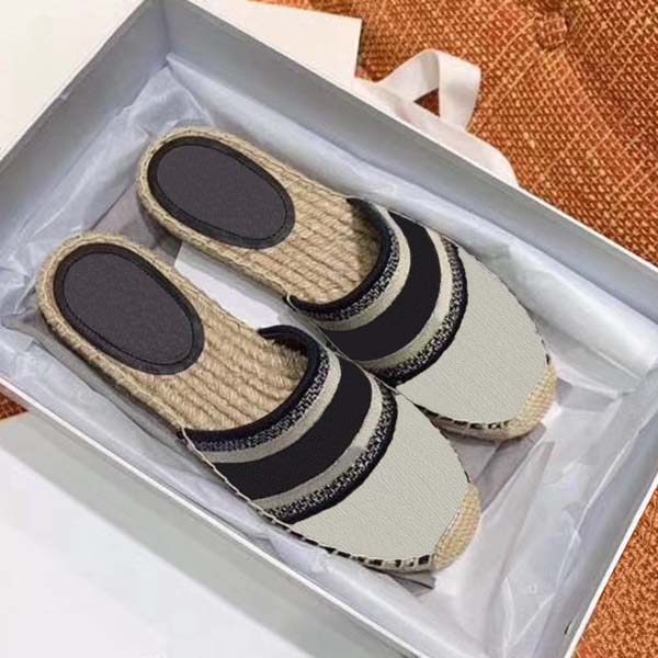 2020Superior qualité nouvelle femme lin tissage printemps de haute qualité lettres de broderie mode de chaussures de marche à fond plat Chaussure