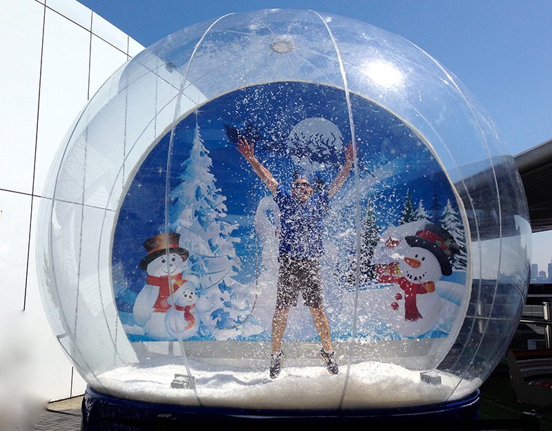 

2M/3M/4M Dia Inflatable Snow globe Human Size Snow Globe For Christmas Decoration Popular Clear Photot Booth For People Inside