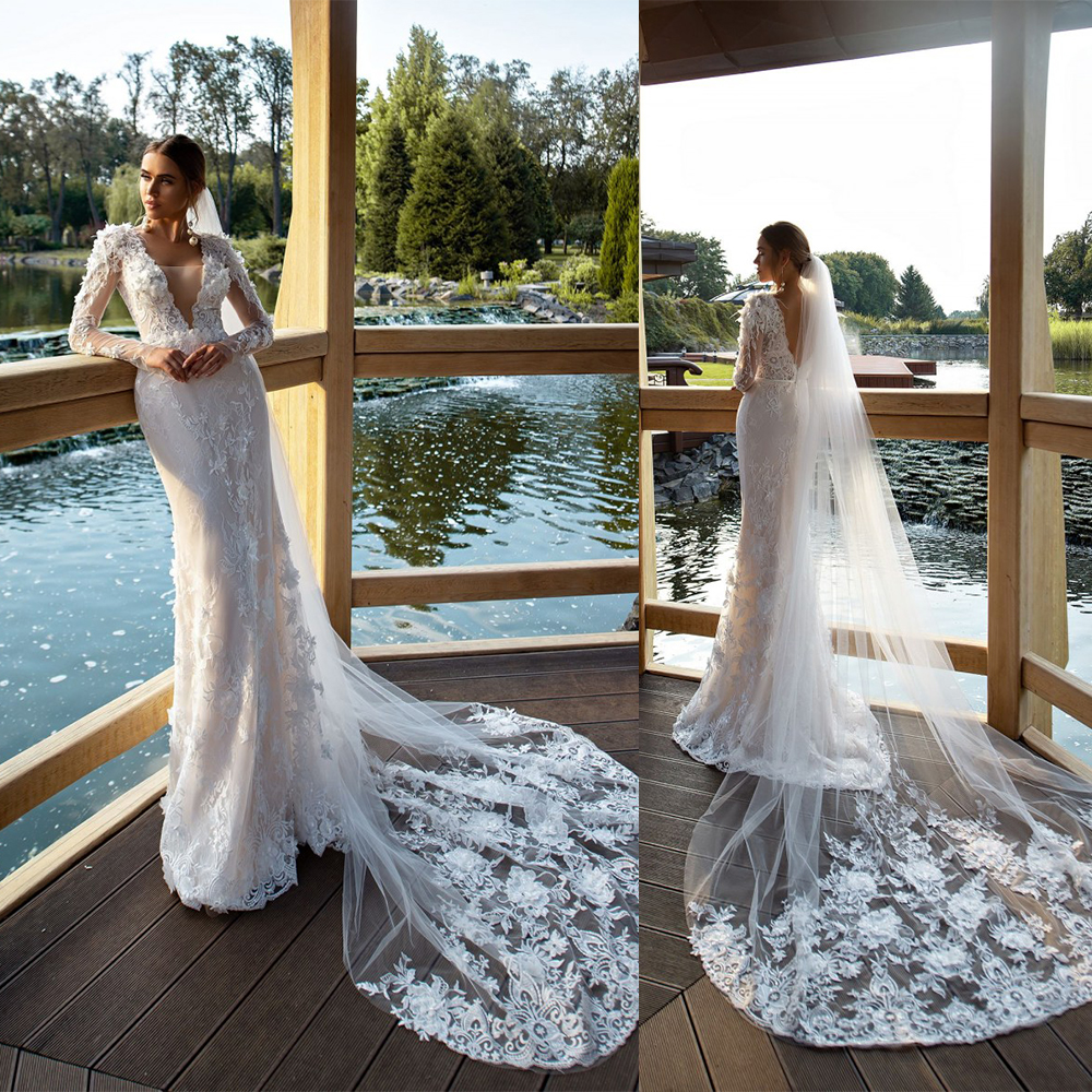 

2020 Mermaid Wedding Dresses V Neck Appliqued Long Sleeves Bridal Dress Backless Ruffle Sweep Train Custom Made Vestidos De Novia, Dark red