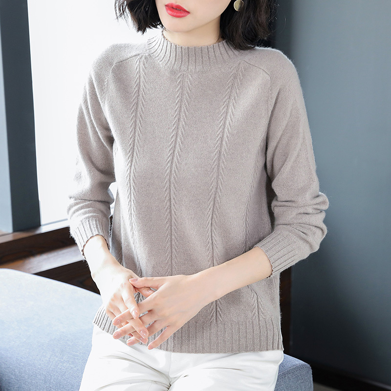 

2020 spring new women' sweater round neck solid color long-sleeved sweater, Black