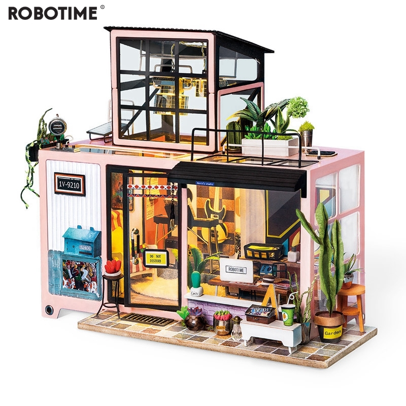 dolls house studio