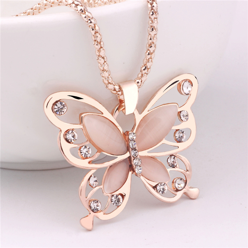 Colliers chaîne de pull plaqué or rose 18 carats pendentif papillon en cristal porte-bonheur avec longue chaîne mode oeil de chat pierre collier