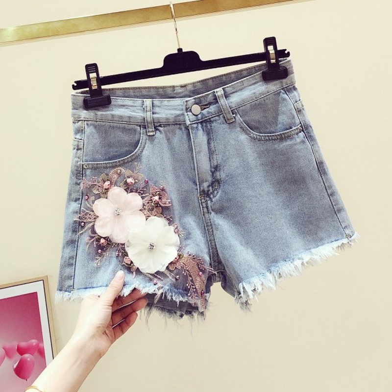 

Jean Pants for Women 2020 Summer Wear New Beads Embroidered Stereo Flower High Waist Denim Shorts Blue Denim Hot Pants Girls