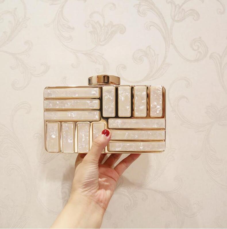 

Factory wholesale brand women bag Japan Korea trend square womenes handbag personality acrylic womens banquet fashion Metal Ladies chain bags, Champagne(boutique packaging)