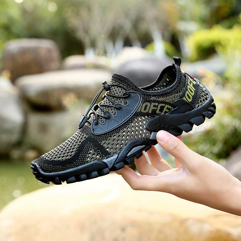 

Outdoor Sneakers Water Shoes Men Women Summer Aqua Shoes Upstream Shoe Woman Beach Sandals Diving Swimming Socks Tenis Masculino