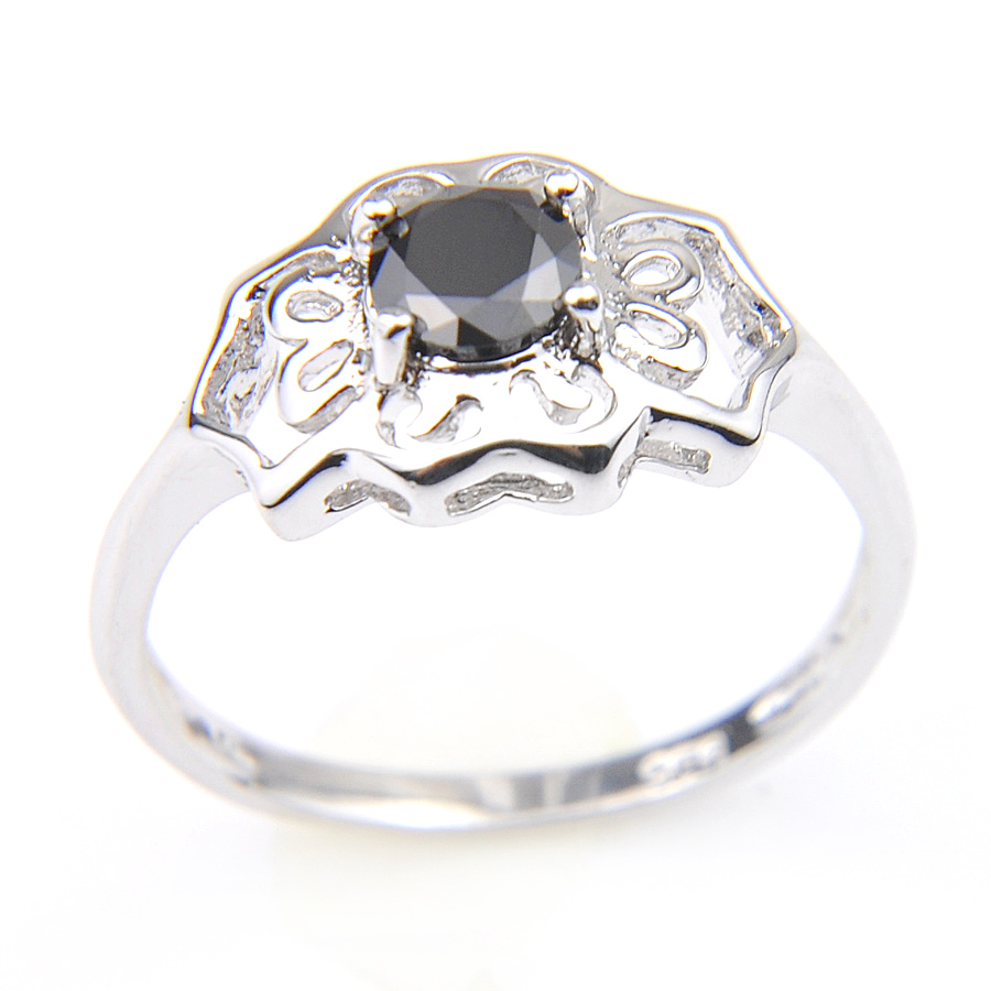 

Luckyshien Black Zircon Flower shape Rings 925 Silver For Women's Party Gift Solitaire Rings Jewelry
