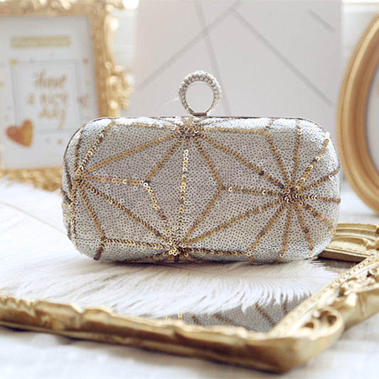 

2020 new Korean version of the dinner bag women's diamond clutch bag cute fashion messenger ladies, Black