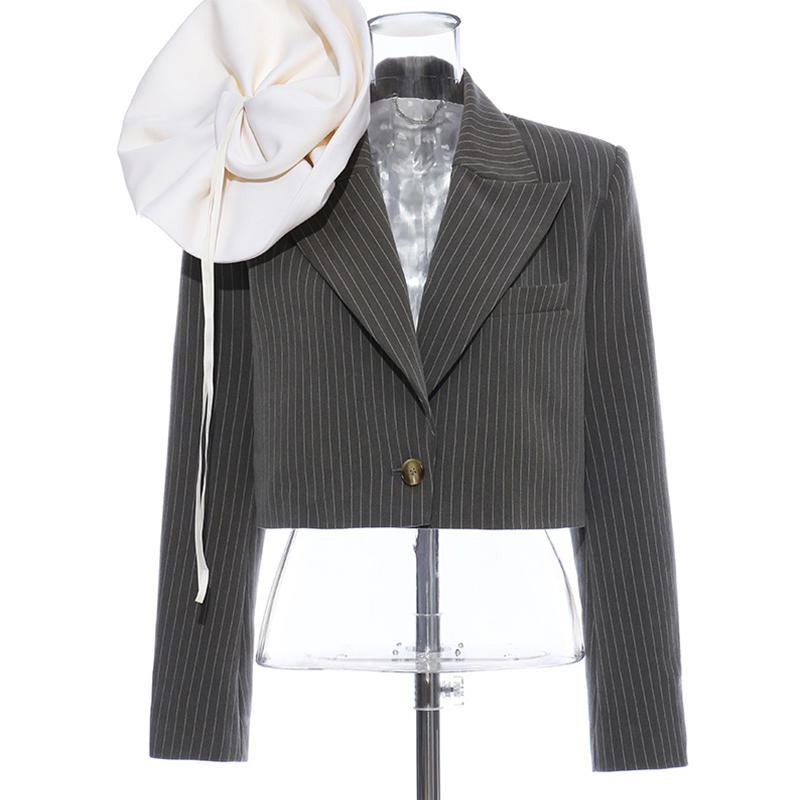 

Women Stripe Short Blazer Flower Detachable High Street Jacket Coat, Gray