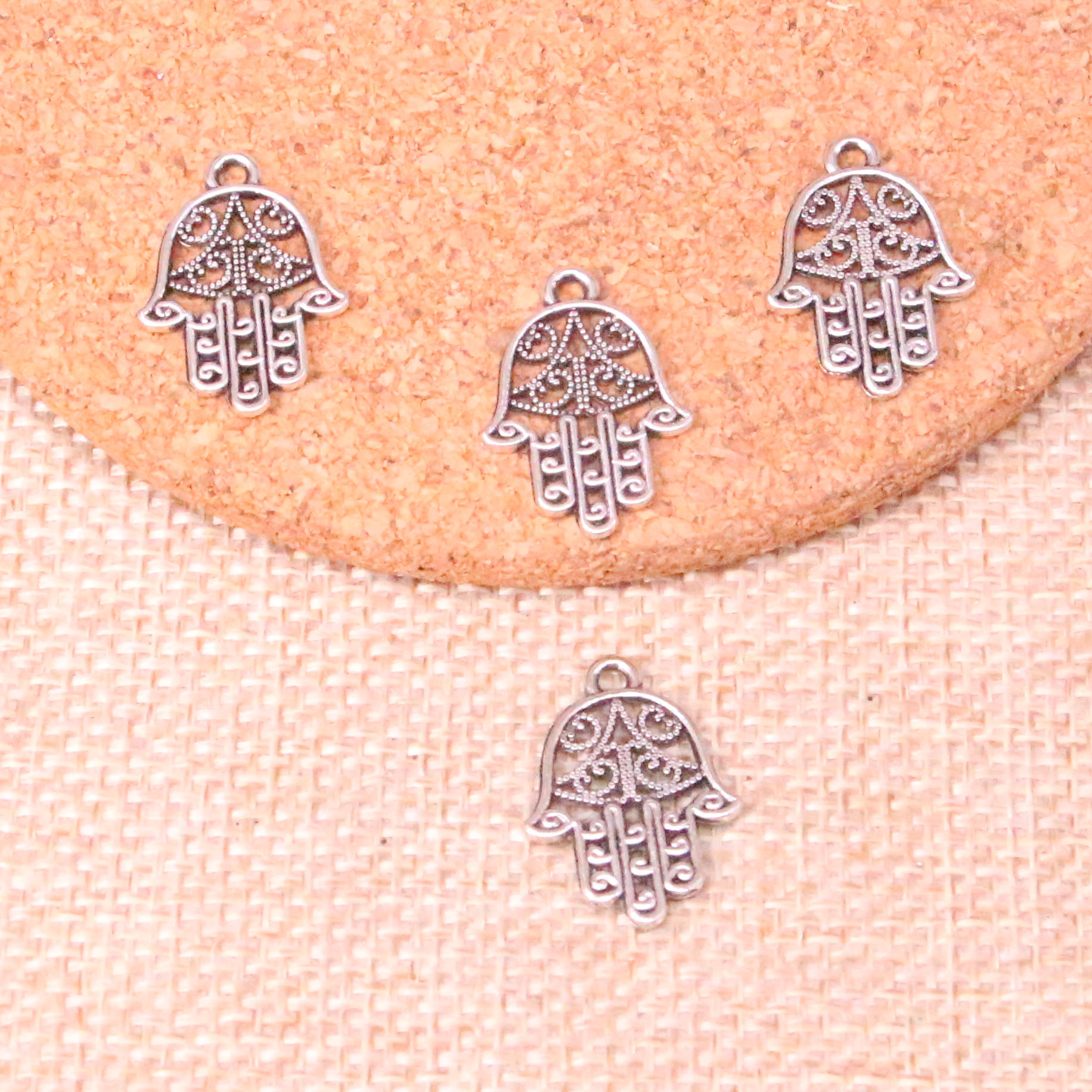 

150pcs Charms hamsa palm protection 20*15mm Antique Making pendant fit,Vintage Tibetan Silver,DIY Handmade Jewelry, Bronze;silver