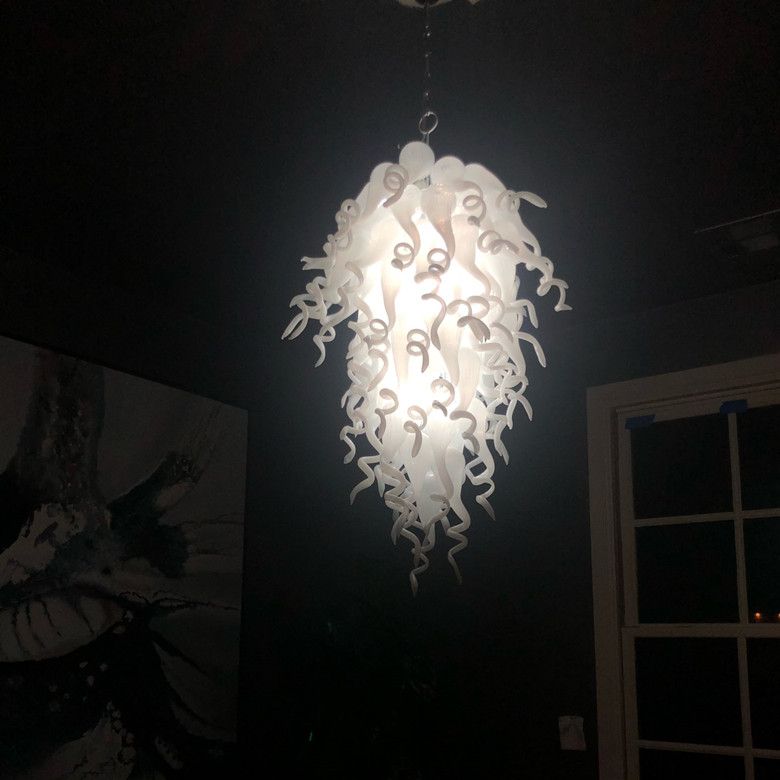 

Lamps Modern Art Chandeliers Pendant Lamp White Color Living Room Lights LED Bulbs Hand Blown Glass Chandelier Light for House Decoration