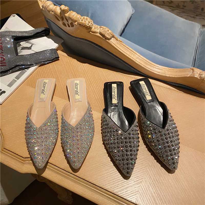 

Fashion Women Sandals Summer Pointed Toe Outdoor Rivet Rhinestone Slides Slippers Black/Silver Elegant Flats Casual Mules Shoes