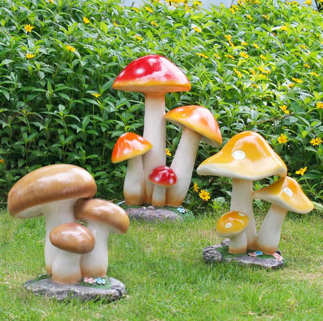 Villa Garden Decorations Courtyard Decoration Outdoor District Park Lawn Resin Simulation Mushroom Arrangement Landscape Sculpture-image-494249140