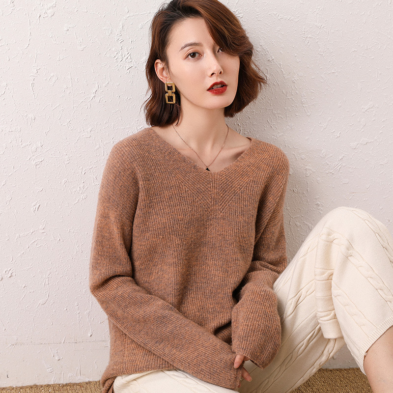 

BELIARST 2020 Autumn and Winter New Cashmere Sweater Women' Pure Sweater V-Neck Loose Large Size Knit Shirt, Beige