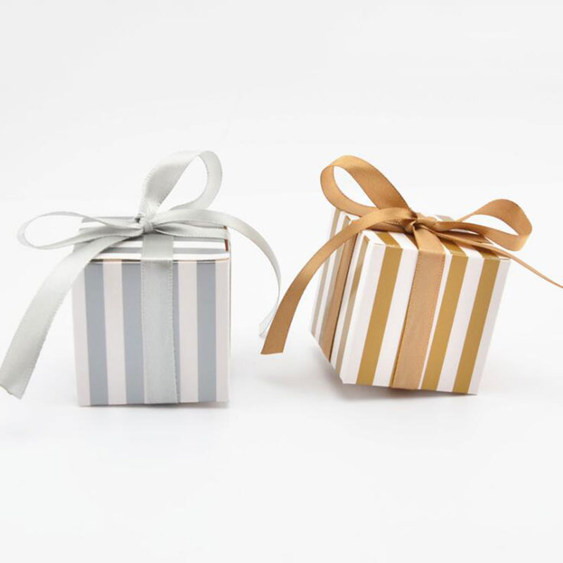 

10pcs Gold Silver Stripes Candy Box With Ribbons For Wedding Party Favors And Gifts Bag For Guest Birthday Party Decoration