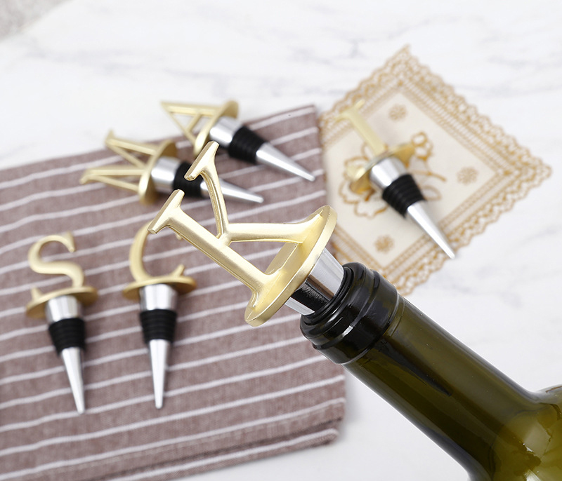 

Letter Wine Champagne Bottle Stopper Stainless Steel Love Vacuum Sealed Wine Bottle Pourer Stopper Kitchen Barware Tools