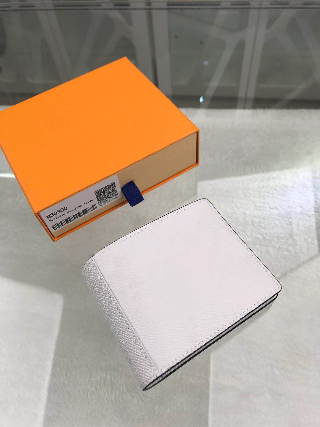 

Short wallet classic fashion trend leisure business horizontal wallet personality soft leather wallet 11.5 * 9 * 1.5cm C095, Old flower