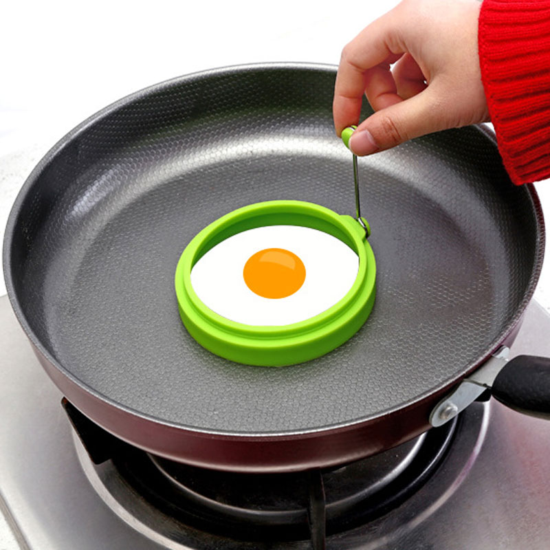 

Creative food grade Round Shaped Silicone Fried Egg Mould Rings for Kitchen Egg Tools Free Shipping