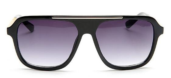 

Wholesale- New fashion woman driving Sunglasses brand Design wind Sunglasses man black sprot Sun glasses beach sun glasses UV400 protection