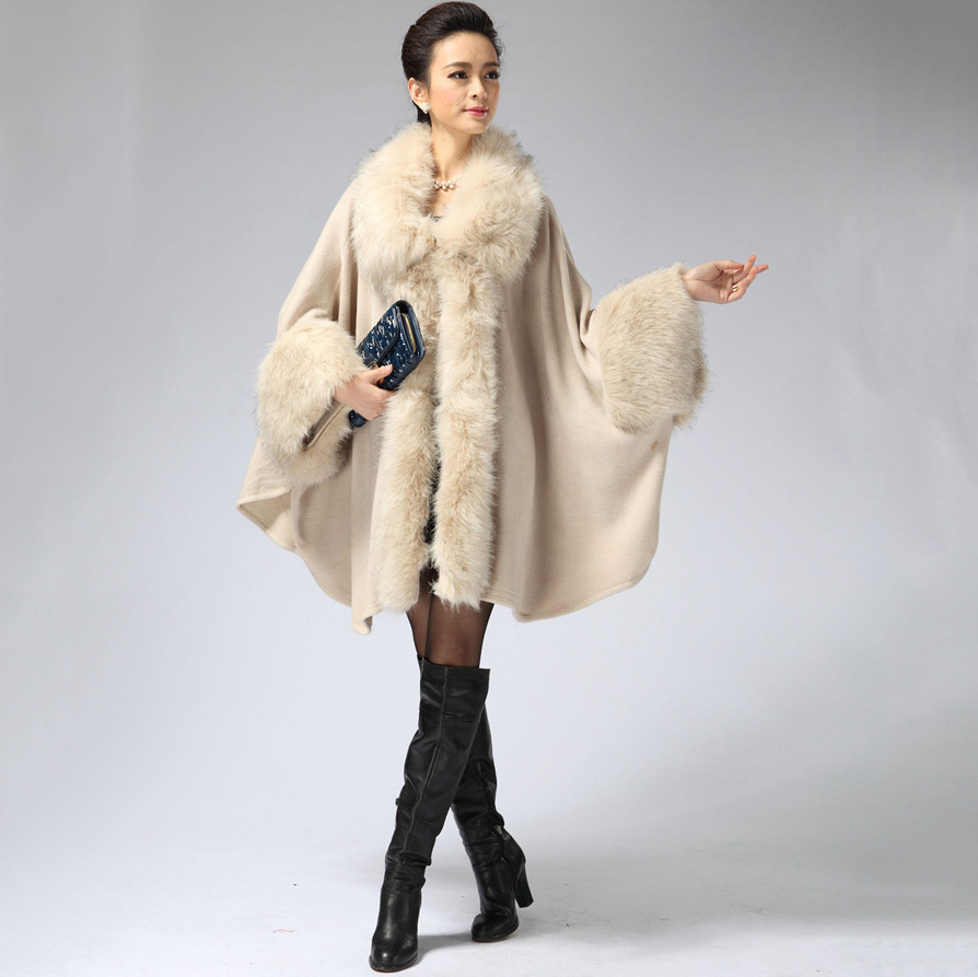 

2018 European Russia style women large size cape ponchos with fur collar for female winter cashmere pashmina scarf Wraps autumn D19011004
