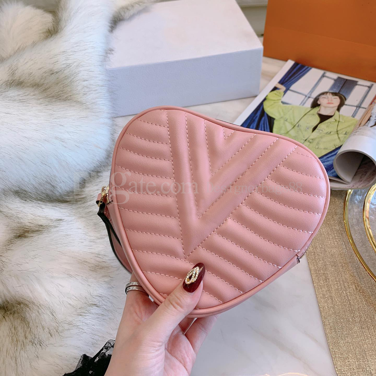 

Wholesale New Real Genuine Leather Lady Messenger Bag Fashion Satchel designer handbags Bag Handbag Presbyopia Package Mobile Phone Purse, Red