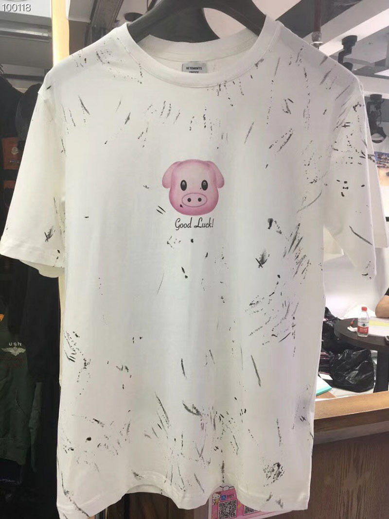 vetements lucky pig
