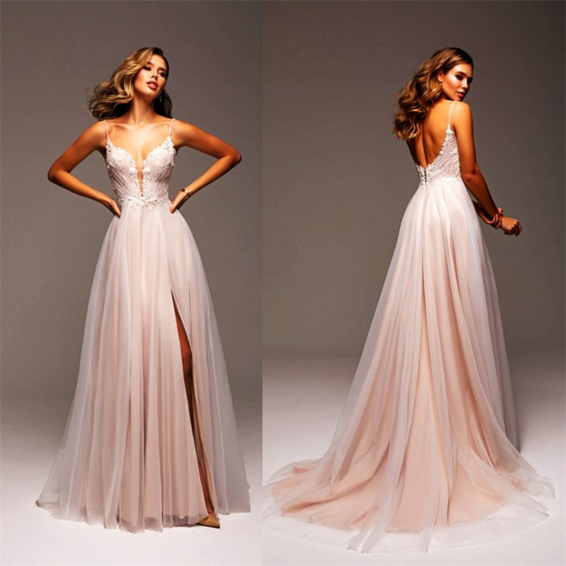 Boho A-line Wedding Dresses Spaghetti Strap Sleeveless Bridal Gown Backless Applique Lace High-split Sweep Train Beach Robes De Mariée Cheap