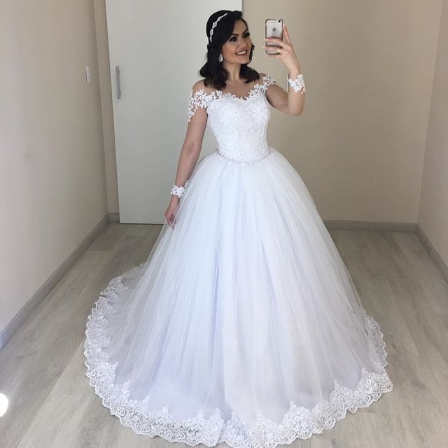 

Sheer Tulle Long Sleeve Wedding Dresses Ball Gown Newly Lace Appliques Princess Church Wedding Party Gowns, Champagne