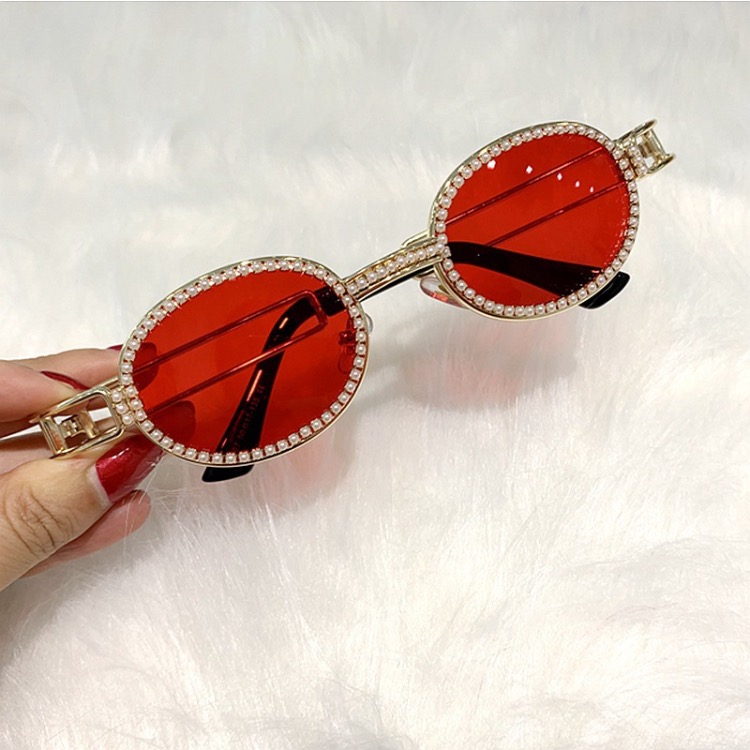 

Special Pearls Women Oval Sunglasses Party Club Eyewear Handmade Retro Punk Luxury Sun glasses 6 Colors Wholesale