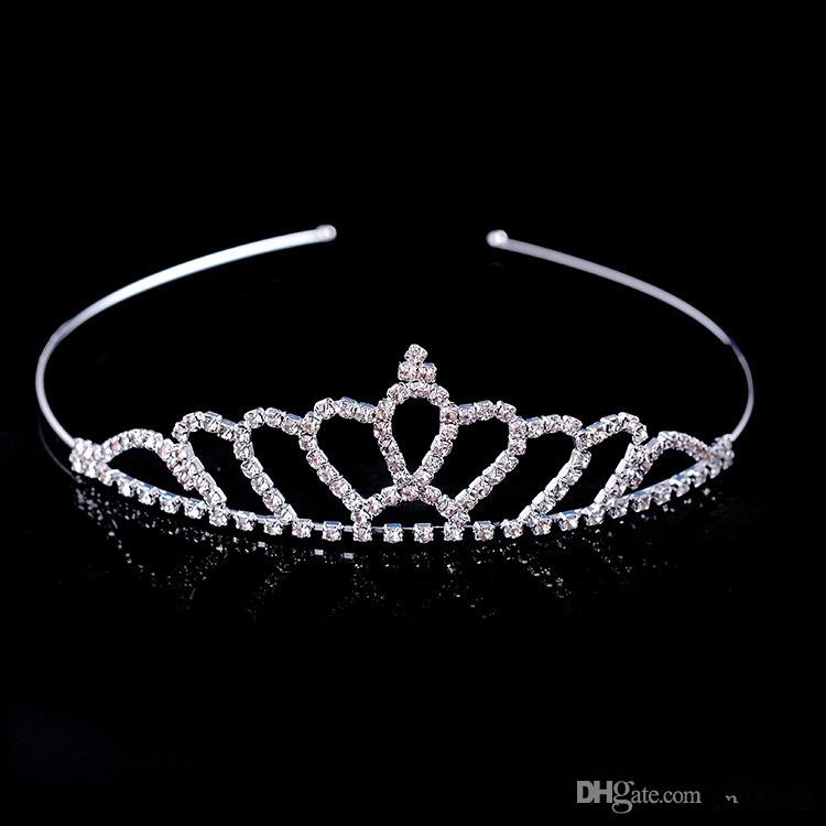 Hot Sale Beautiful Shiny Crystal Bridal Tiara Party Pageant Silver Plated Crown Hairband Cheap Wedding Accessories 2018 New Design