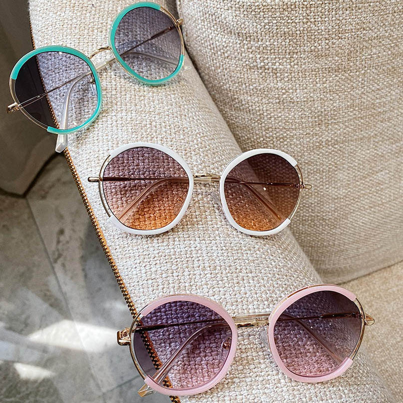 2020 nouveaux enfants lunettes de soleil garçons des filles ultra-violets UV-preuve de la mode concepteur lunettes filles lunettes gros B1378