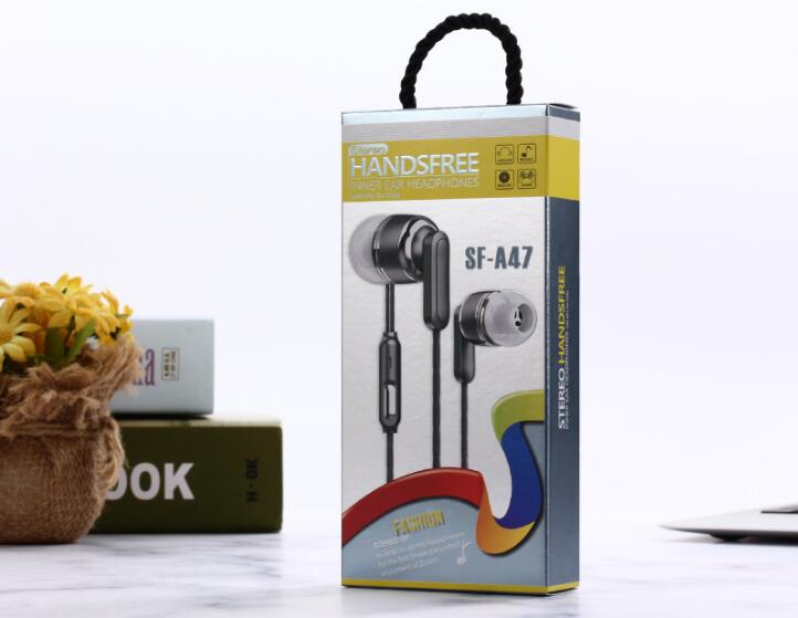 

Hot sell NEW TYPE earphone SF-A47 Earphones Hand Free Universal 3.5MM in-ear Earphone Earbuds Headphones stereo headset with mic, Gold