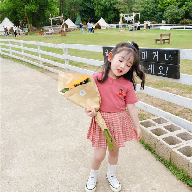 

2020 Girl Designer Clothing Sets Fashion Kids Girls Embroidery Short Sleeve T-shirts + Pleated Skirt Children Suits Summer New Two Pieces, Pink
