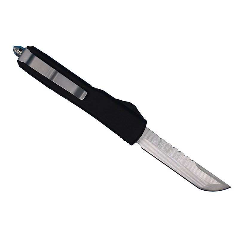 

Special Offer Auto Tactical Knife D2 Satin Finish Hellhound Blade Zinc alumimum Alloy Handle With Nylon Sheath and Retail Box