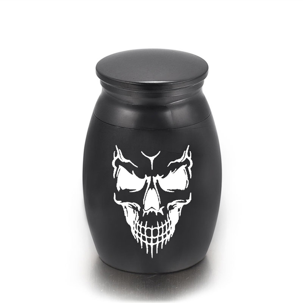 

Skull Face Shaped Engraving Small Cremation Ashes Urn Aluminum Alloy Urn Funeral Casket Fashion Keepsake 16x25mm