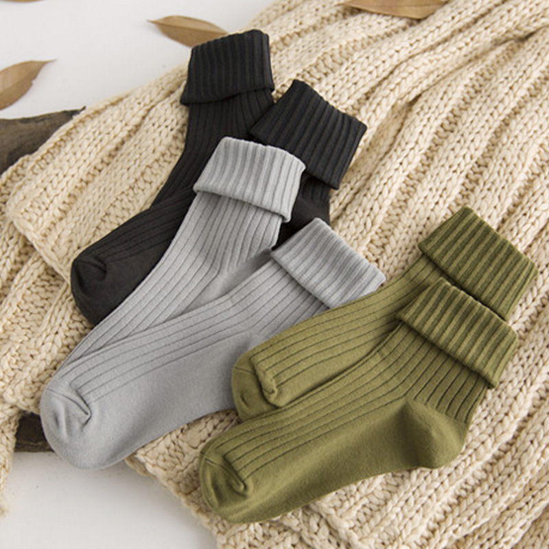 

New Autumn and winter casual vertical striped solid men's tube socks Cotton sweat-absorbent breathable couple socks