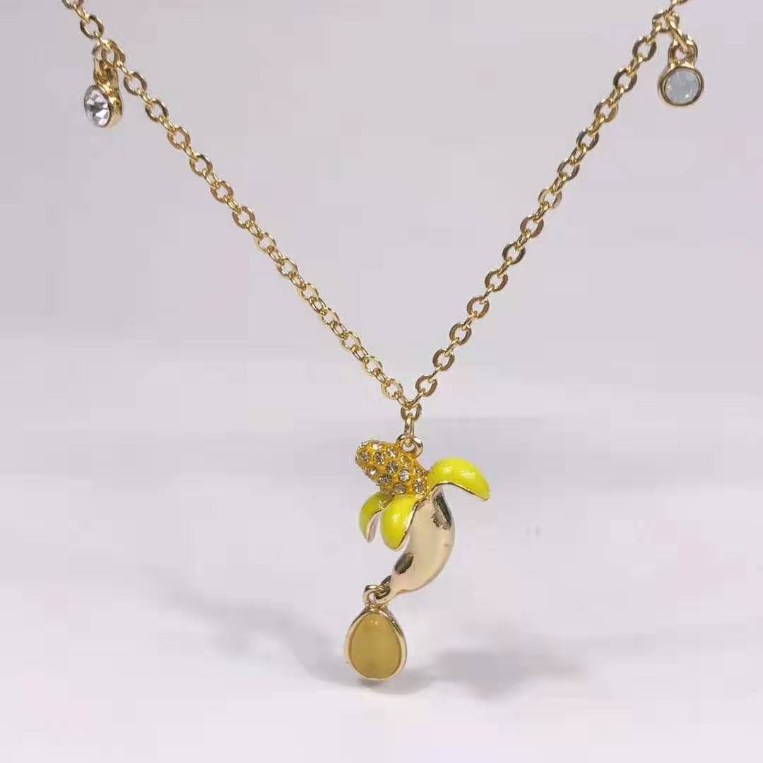 

Wholesale-Shi jia S925 pure silver lovely banana necklace crystal pendant gold delicate clavicle chain