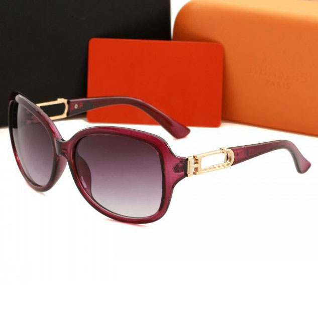 

2019 Brand Luxury Designer Sunglasses for Women Man Classic Vintage Fashion Brand Sunglasses Woman Man Designer Eyeglasses Sun Dark Shades