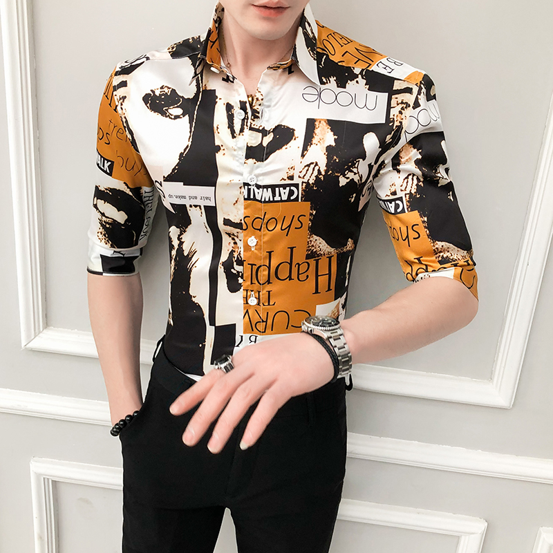 Designer imprimé à manches courtes chemises décontracté Slim Fit chemises hommes robe Streetwear vêtements Camisa Masculina 2020 printemps hommes