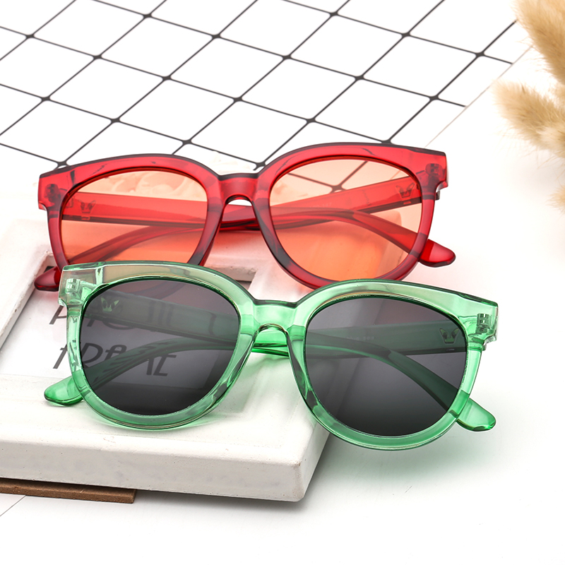 

Classic vintage sunglasses 2019 Fashion Unisex Retro Sunglasses Eyewear Accessories UV Protection Outdoor Sport Sunglasses 7 colors 3231
