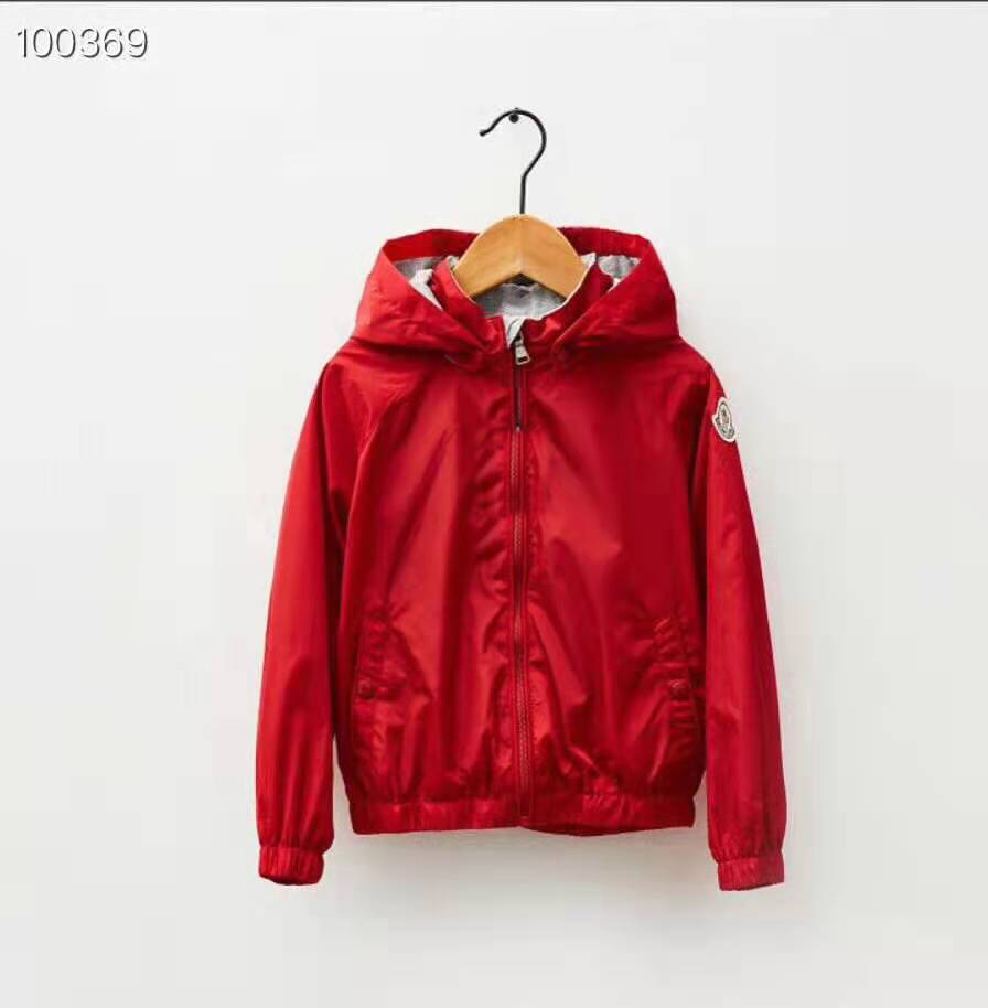 M Red