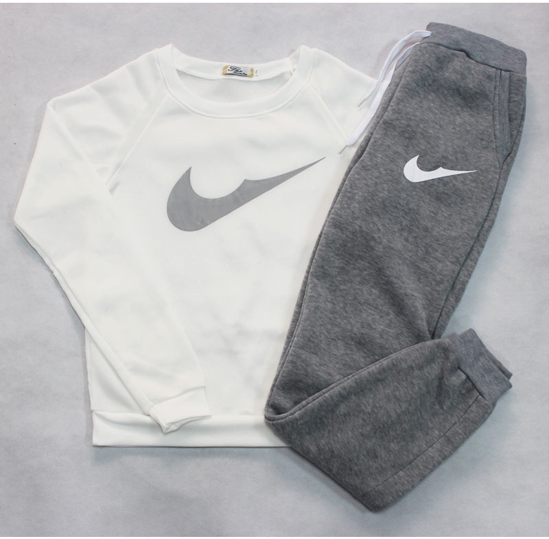 

Womens Fashion Casual Clothing Sets Sportswear Active Two-piece Set with Letters Trendy 2020 Autumn and Winter New Womens Tracksuits