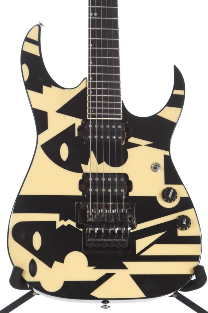 

1997 JPM100 P3 John Petrucci Signature Picasso Cream Electric Guitar Floyd Rose Tremolo & Locking Nut, Black Hardware