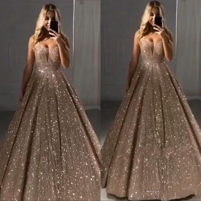 

Sparkly Sequins Long Evening Dresses 2020 V neck Backless Formal Prom Gowns Long Sexy Pageant Gowns, Same as picture