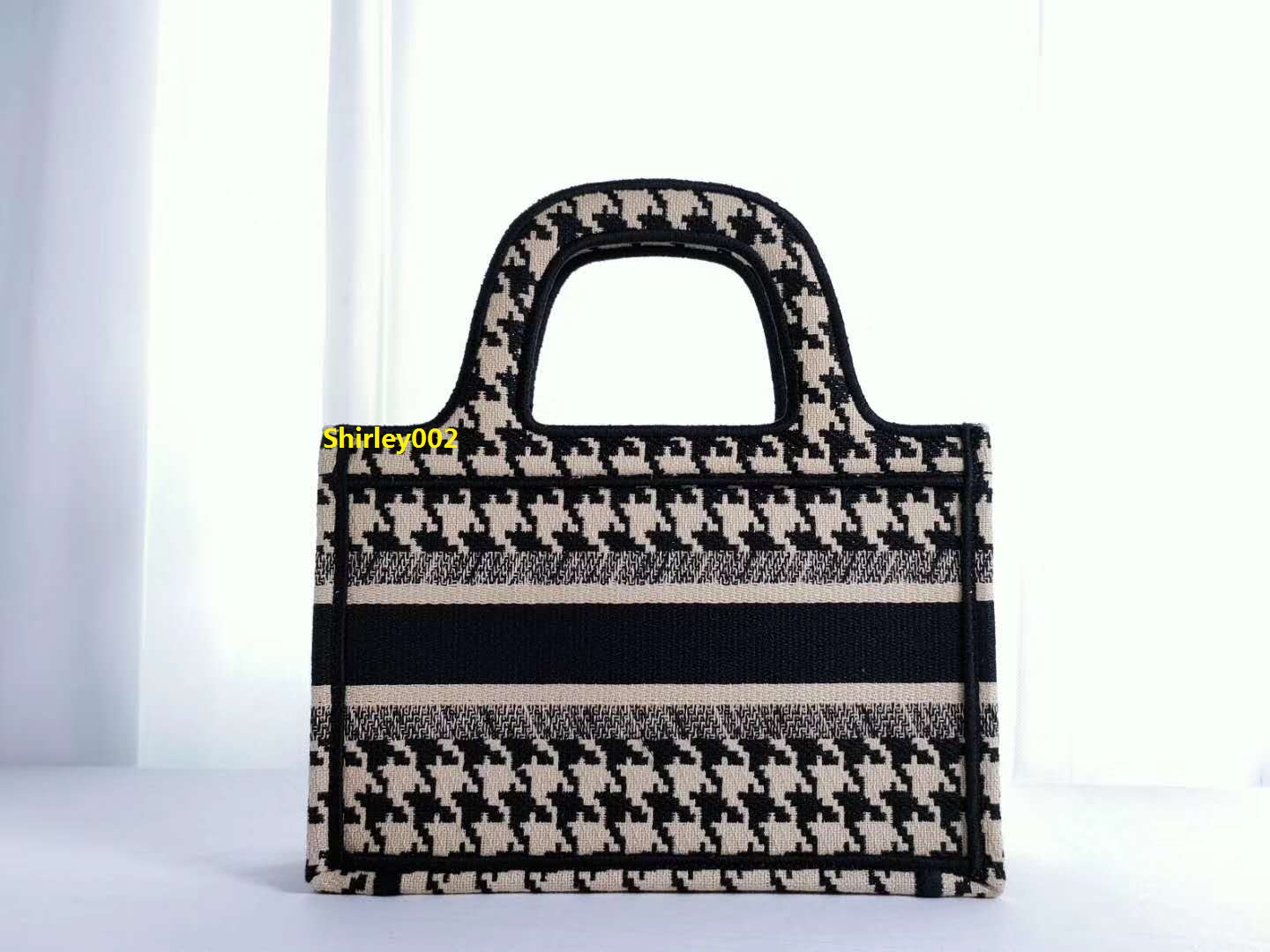 cute handbags wholesale