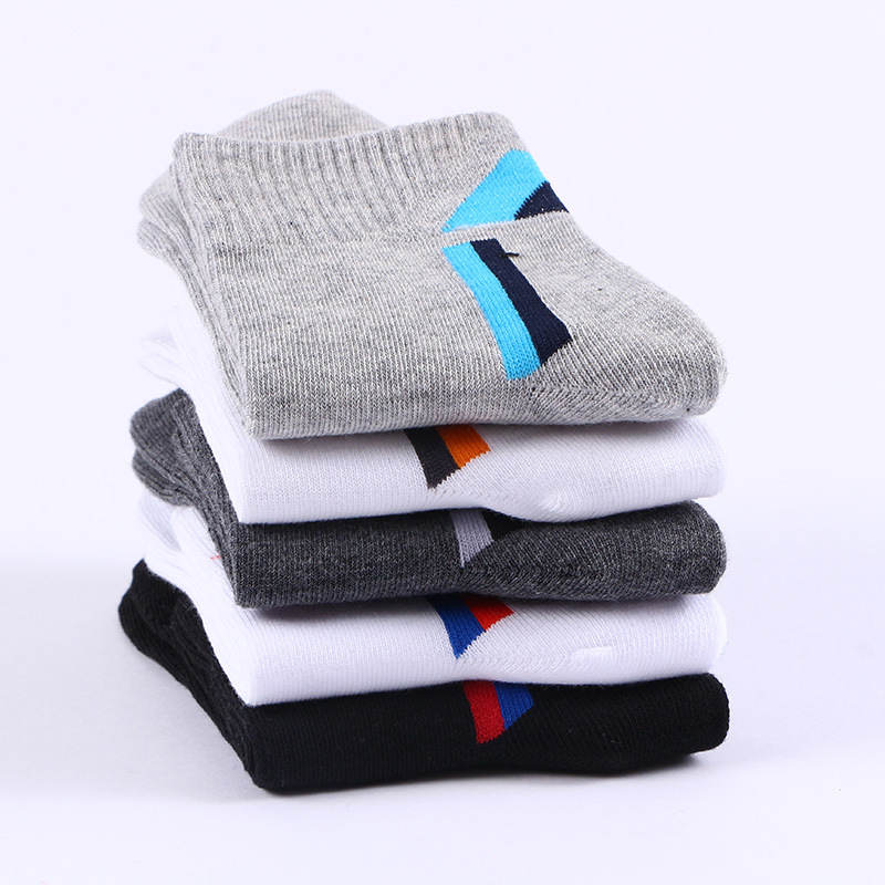 

2020 Brand New High Quality Men Cotton Socks sports Casual Breathable Summer Sock Active socks for men Calcetines Hombre Sox hot, 5 gray red